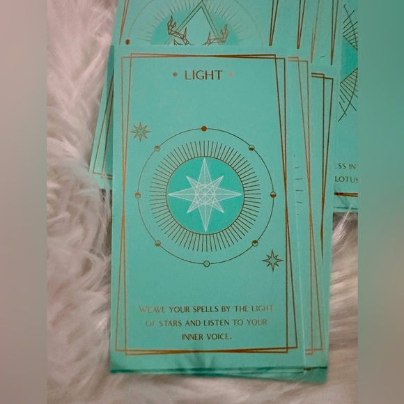 Oracle Deck - Picture 3 of 3